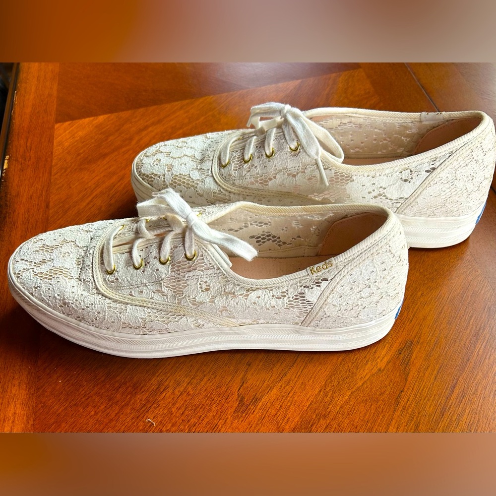 Keds Women's Lace Sneakers - White